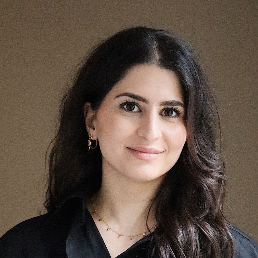 Jasmin, direktør i vores Team